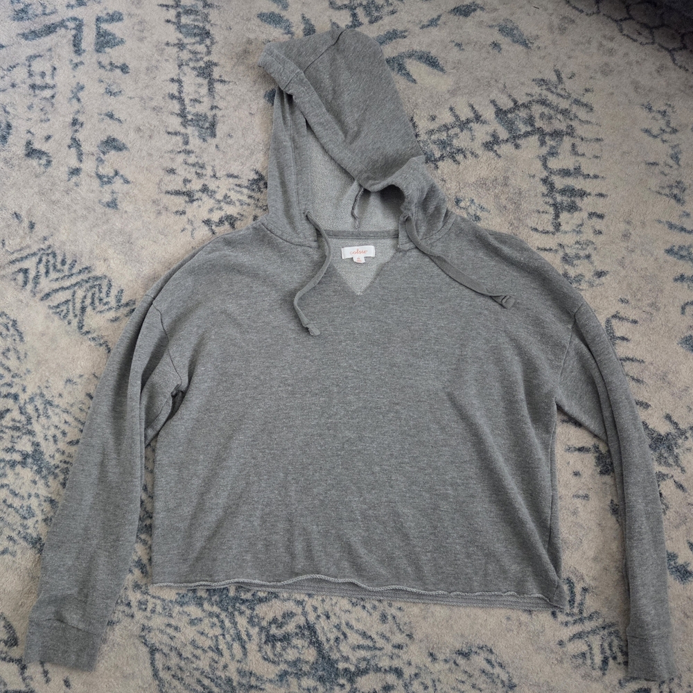Colsie Gray Hooded Sweater
